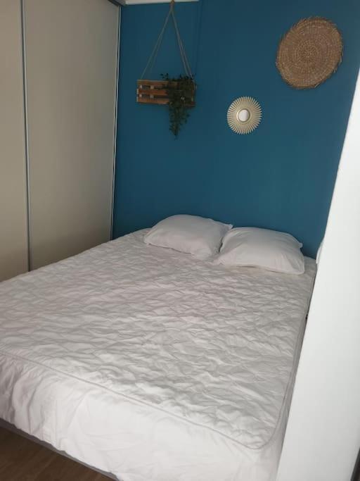 Superbe Apartement En Residence Avec Piscine Roses Dış mekan fotoğraf