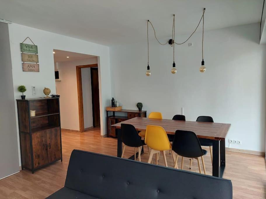 Superbe Apartement En Residence Avec Piscine Roses Dış mekan fotoğraf